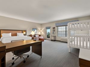 Hampton Inn & Suites Petoskey