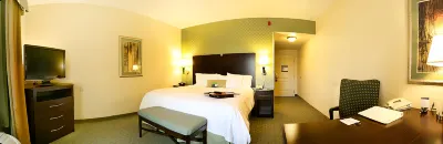 Hampton Inn Brentwood Hotels near Bed Bath & Beyond
