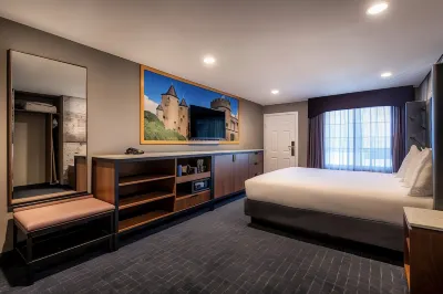 Anaheim Camelot Inn & Suites Hotels in Anaheim