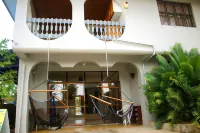 Bluewater Lodge