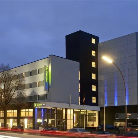 Premier Inn Hamburg City Ost Отели рядом с достопримечательностью «Парк Хаммер»