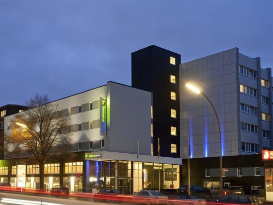 Premier Inn Hamburg City Alster Hotel