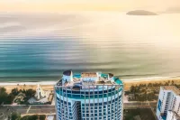 PANORAMA NHA TRANG BEACHFRONT CONDOTEL Hotel dekat Spa - Maryana Queen