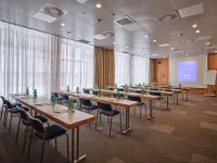 Dorint City-Hotel Salzburg Hotels near Western Union