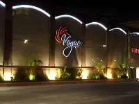 Vox Hotel Hotels in Нова-Ігуасу