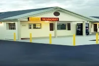 Super 7 Motel Hotels in Sedalia Township