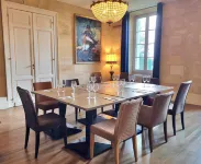 Château Fleur de Roques - Puisseguin Saint Emilion Hotels in Coutras