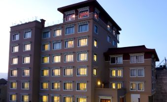 Hotel Shambala