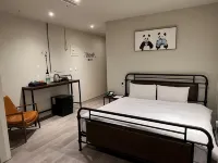 Saint Hostel