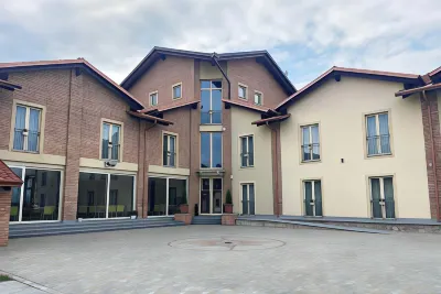HOTEL CASCINA SPERANZA Hotel in zona Centro Commerciale La Filanda