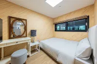 Princess Hill Spore Hotels near Magoksa Temple