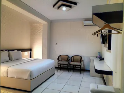 Kudus Permata Hotel Hotel dekat Masjid Agung Kabupaten Tegal
