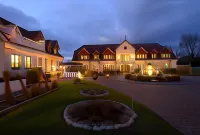 Schwedenhaus in der Hotelanlage Tarnewitzer Hof Hôtels à : Hohenkirchen