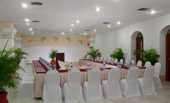 Tesoro Ixtapa Beach Resort