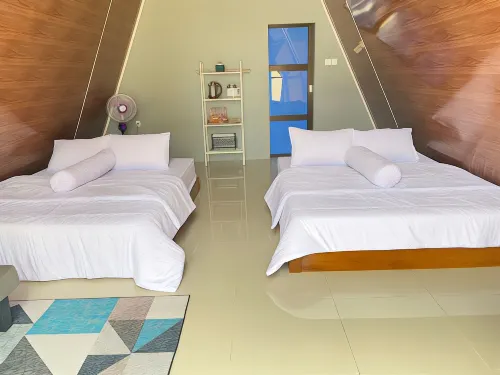 Cerry Mountain Guci Hotels in Bojong
