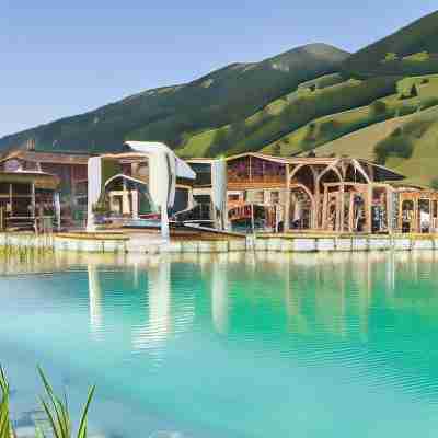 Traumhotel Alpina Superior --Luxushotel Mit Badesee Hotel Exterior