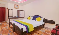 Hotel Hill Town