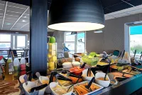 Campanile Geneve - Aeroport/Palexpo Hotels in Prevessin-Moens