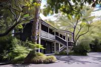 Emerald Inn on Takapuna Beach Hotels in North Shore