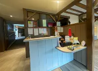 Logis - Hôtel Restaurant du Canard Hotels in Hangest-sur-Somme