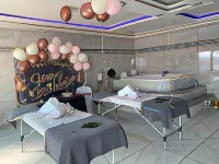 Semeni Asante Guesthouse Hotels in Pimville