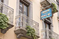 Hôtel du Lion d'Or Các khách sạn ở Saint-Savin