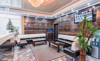 Chocolate Hotel