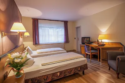 Waldsee Hotel am Wirchensee Hotels in Neuzelle