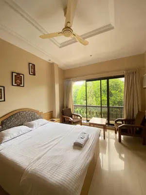 Jewel Resort Hotellit kohteessa Gavliwada