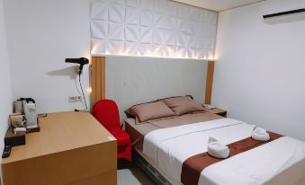 Votel Hotel De'Pratnya Kediri
