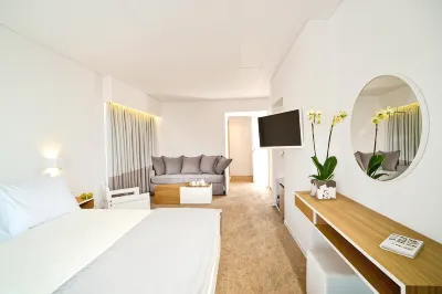Marathon Beach Resort