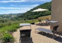 GITE ALL COMFORT NEAR MILLAU / ROQUEFORT PANORAMIC VIEW HEATED SWIMMING POOL Các khách sạn ở Saint-Victor-et-Melvieu