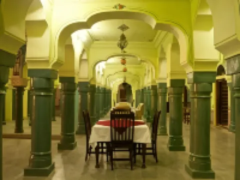 Malji Ka Kamra Hotels in Churu