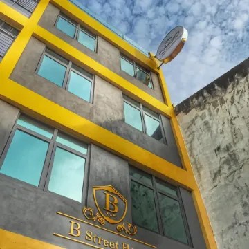 B Street Hotel Отели рядом с достопримечательностью «Рыбацкая деревня Chew's Jetty»