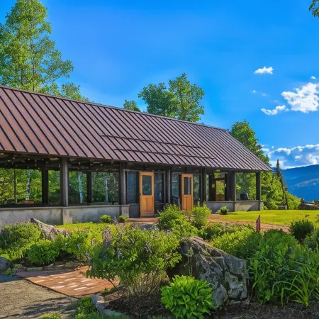 Garnet Hill Lodge