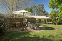 Mansfield Valley Motor Inn Hotels in Mountain Bay