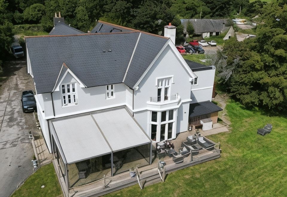 Welbeck Manor and Golf - Housity
