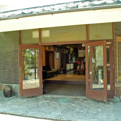 Sazanamikan Hotels near Sanukimachi Station