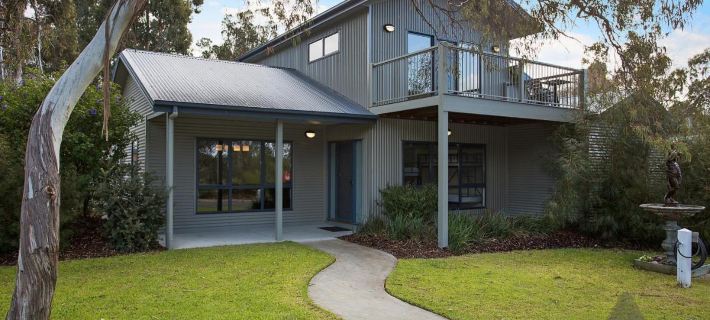 Lake Fyans Holiday Park Hotels in Stawell