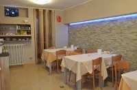 卡薩賽特拉飯店 - 早餐