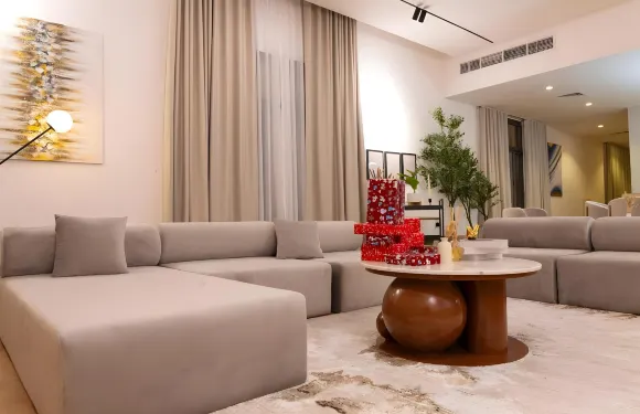 位於艾阿卡的4卧室獨棟房屋-100平方米|帶5個獨立浴室