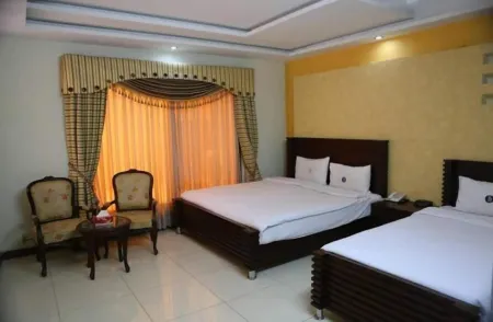 Potohar Hotel Отели рядом с достопримечательностью «Раджа Базар»