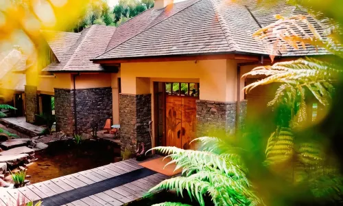 Treetops Lodge & Estate