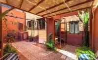 Casa Colores Tenerife Guesthouse Hotels in Candelaria
