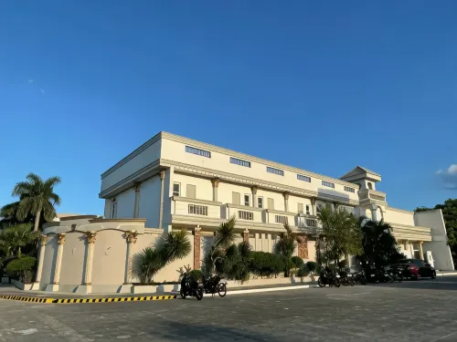El Palacio Hotel & Resort Hotels in Kawit