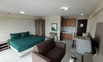 X-Pressbedroom Mutiara-Bekasi
