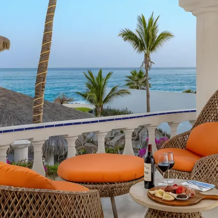 Mar del Cabo by Velas Resorts