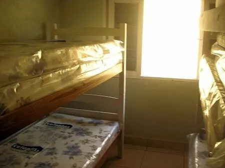 POOL HOUSE WITH 2 BEDROOMS AND 3 BATHROOMS Отели в г. Монгагуа