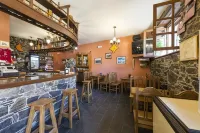 Hotel Rural Valle de Ancares فنادق في Pereda de Ancares