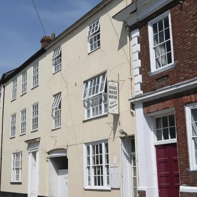 Angel Guesthouse Hotels near Tiverton Castle